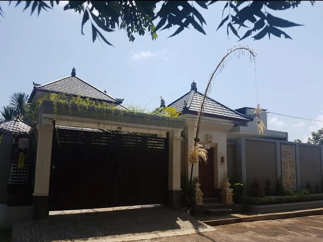 Villa Megaraya 0*, Jimbaran (Bali) Indonesia