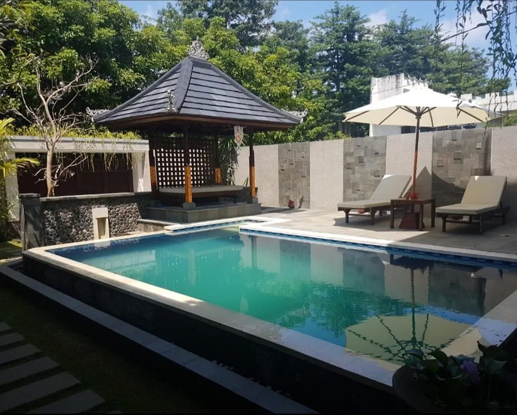 Villa Megaraya Indonesia